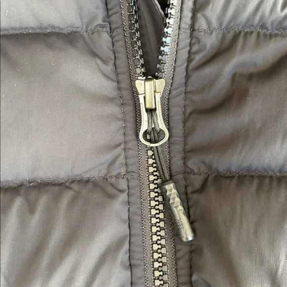 North Face 700 Goose Down Puffer Vest Black Women’s Size Small - Picture 7 of 15